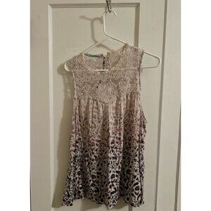 Maurices White Black Red Ombre Floral Lace Bib Sleeveless Blouse Size 2XL